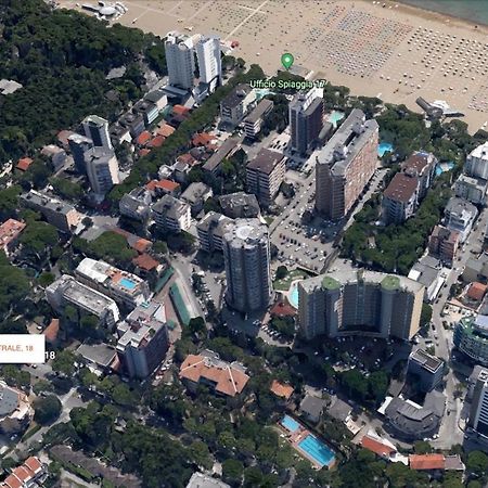 Ba - Arco 5 - Premium - Apartman Lignano Sabbiadoro Kültér fotó
